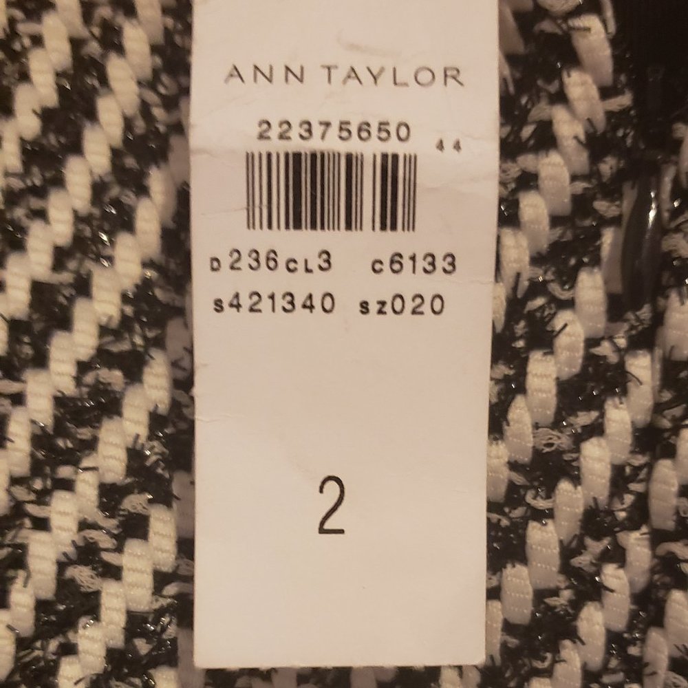 Ann Taylor Skirt white Black Size 2